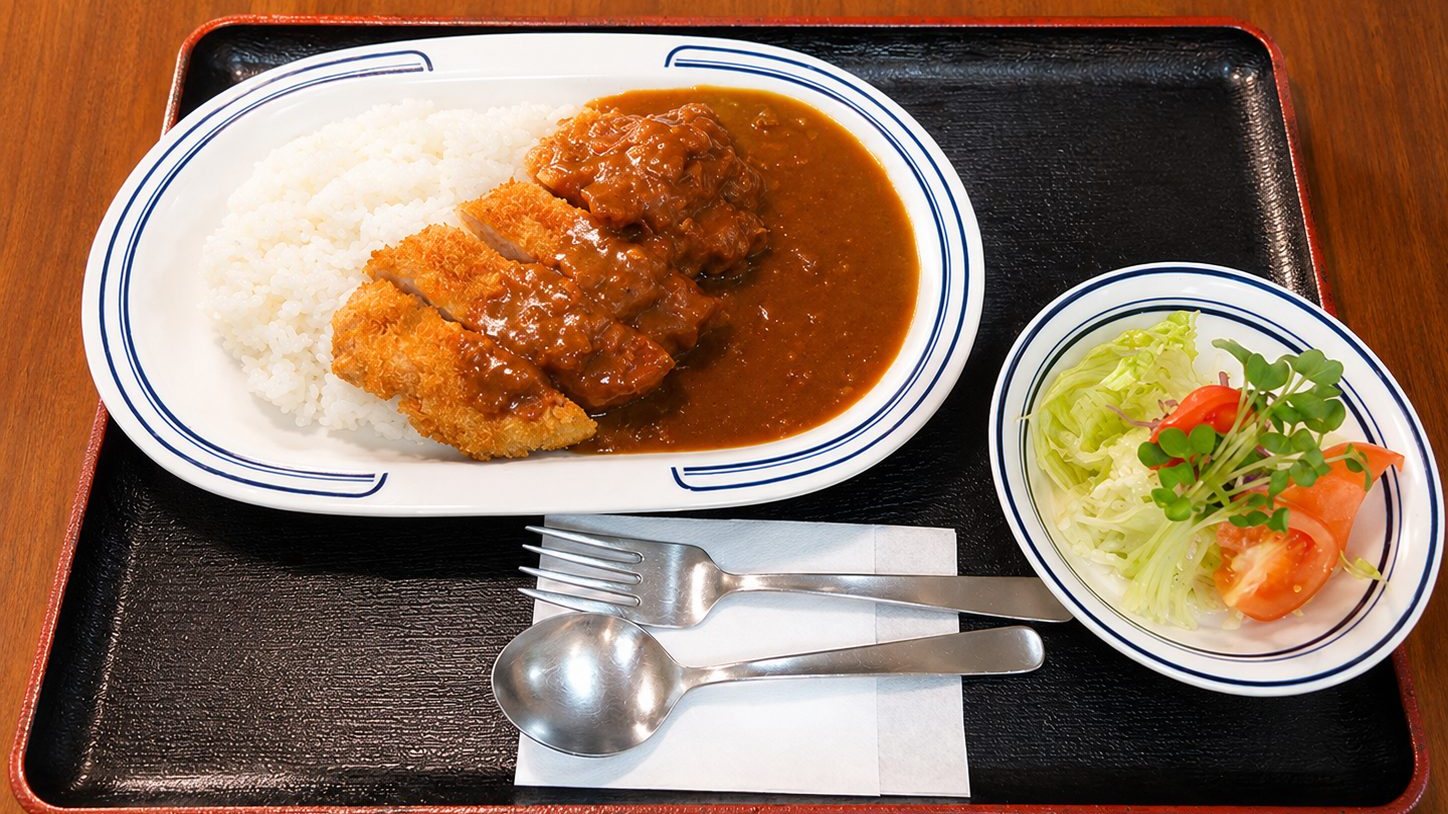 かつカレー（サラダ付）